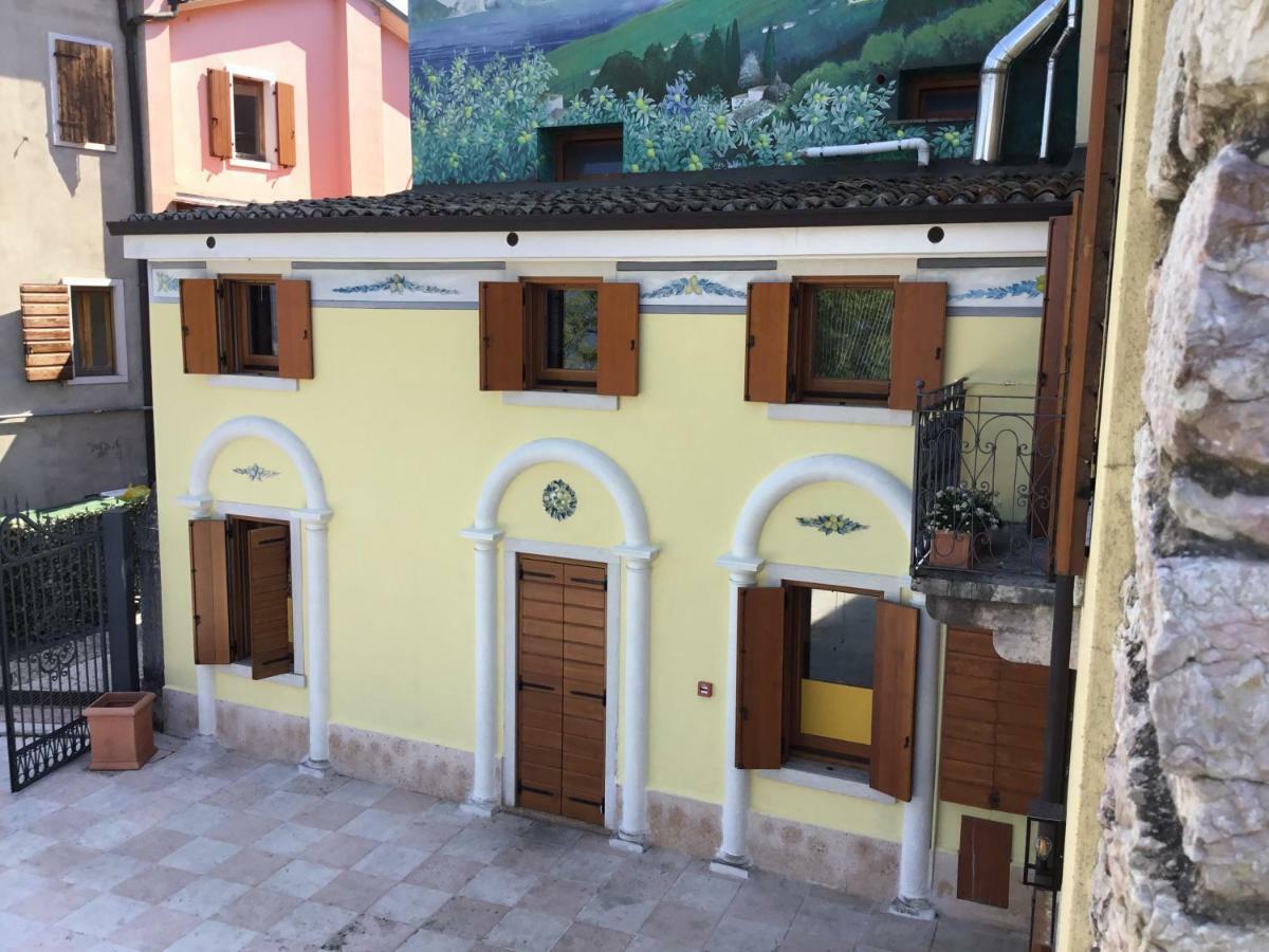 Paradiso Imperfetto Hotel San Zeno di Montagna Exterior photo